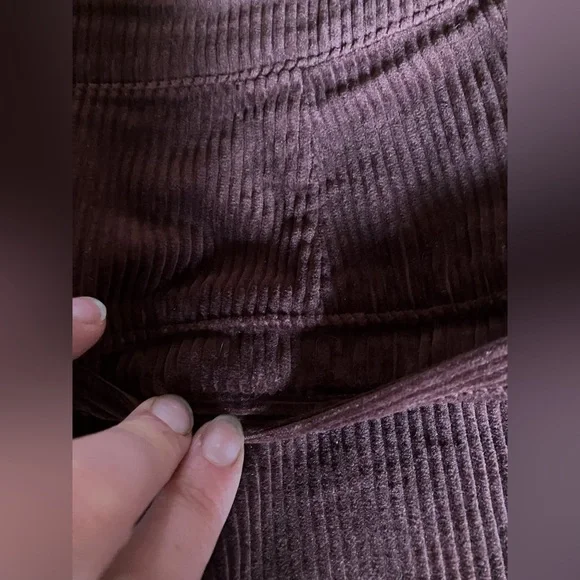 🍫Chocolate Brown Cord Mini🍫 - Picture 4 of 8